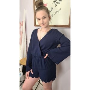 NWT Papermoon Scalloped Surplice Romper - Navy